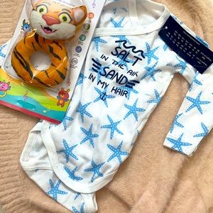 Newborn gift set